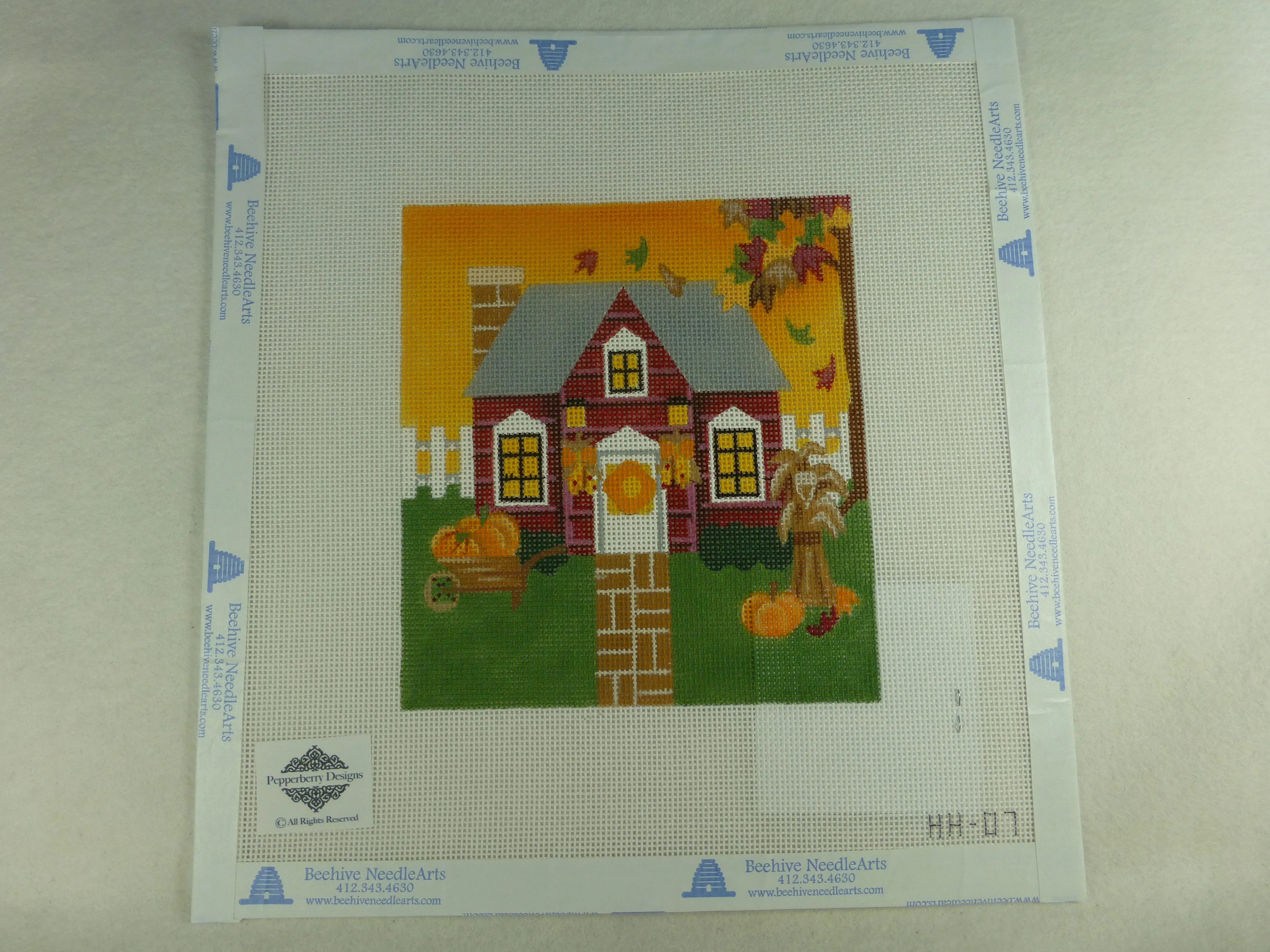 * Pepperberry Designs HH07 Thanksgiving Holiday Home