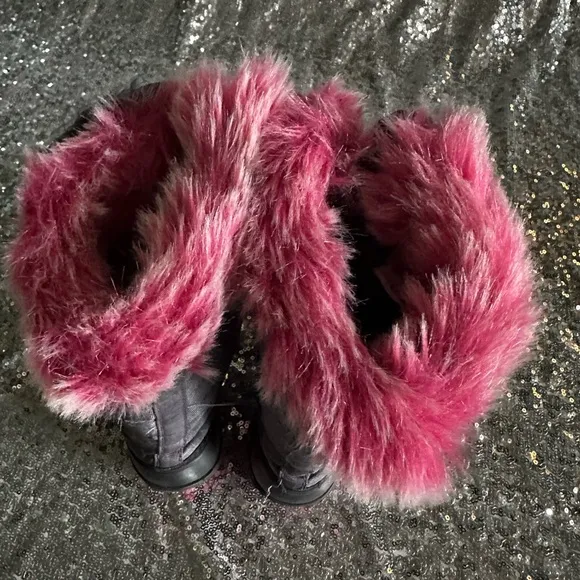 Arctic Cat Little Girls Snow Winter Boots Color Gray/Pink Size 13