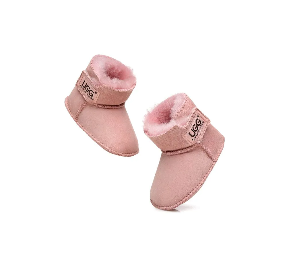 Baby Erin Sheepskin Booties Cradle