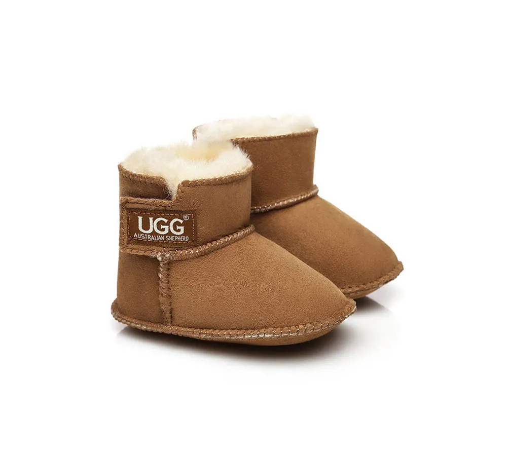Baby Erin Sheepskin Booties Cradle