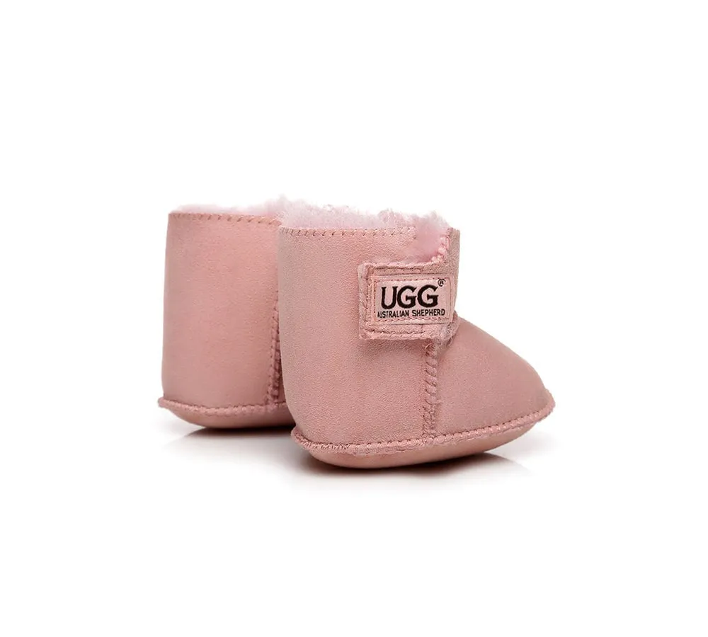 Baby Erin Sheepskin Booties Cradle