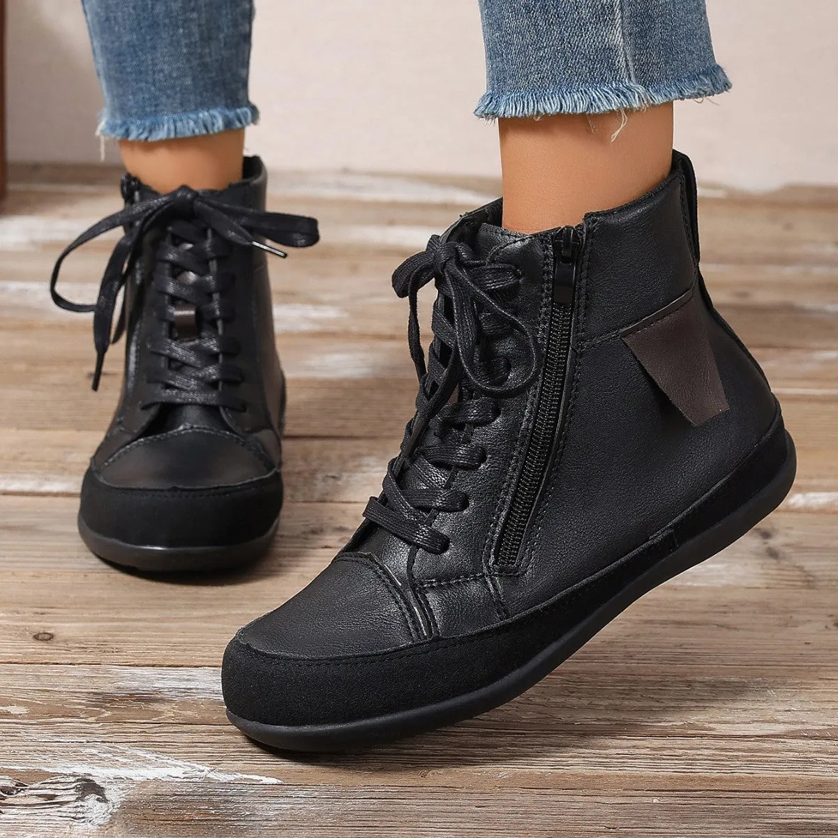 Fleece-lined Snow Ankle Boots