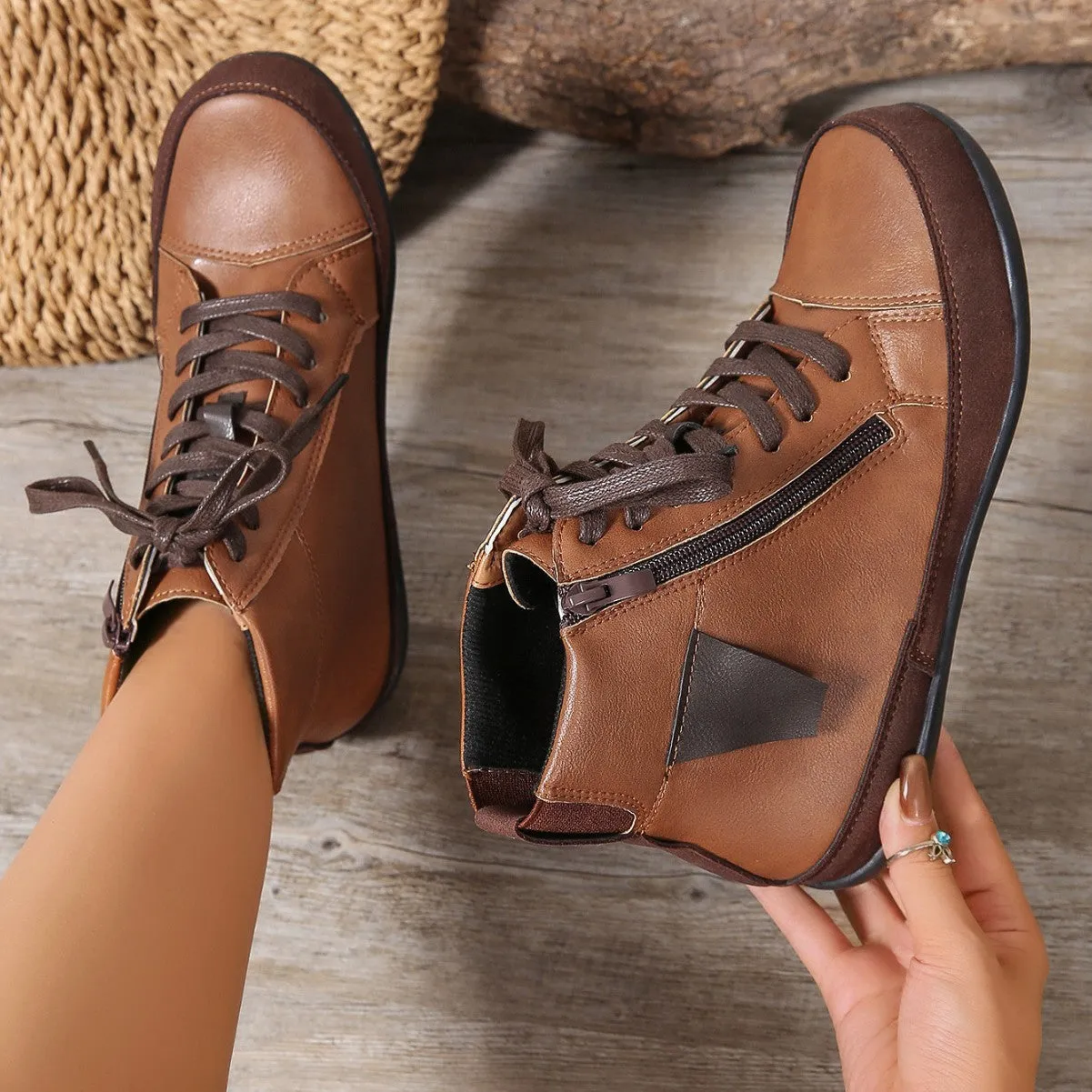 Fleece-lined Snow Ankle Boots