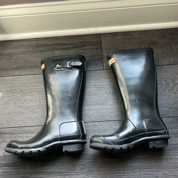 Hunter Kid’s Black Rain Boots size 2