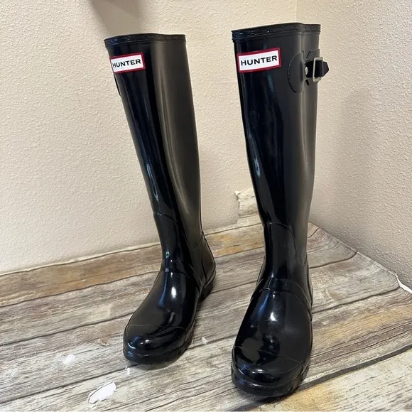 Hunter Rain Boots Black womens 5 Wellies