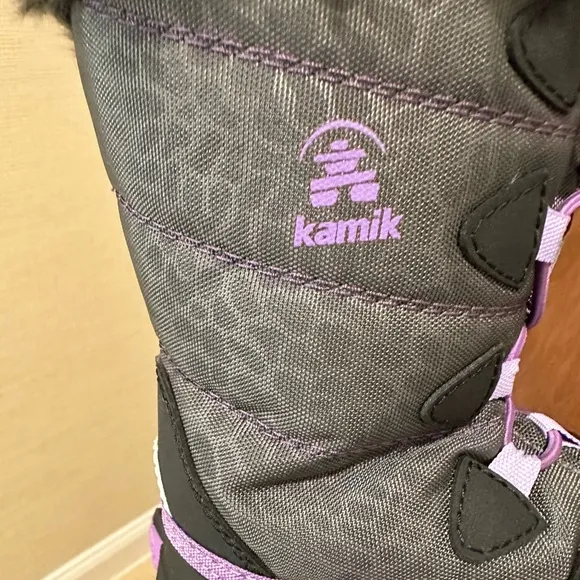 Kamik. snowgypsy boots, size 10
