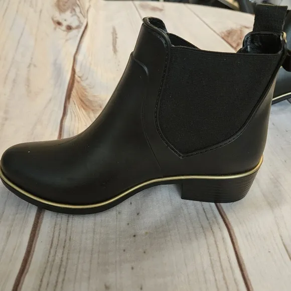 Kate Spade solstice black rain boot SZ 6