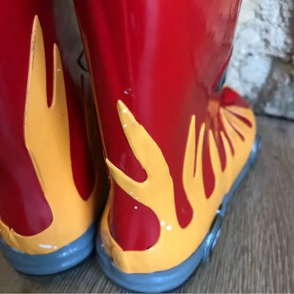 Kidorable boys fireman rain boots size 2 new