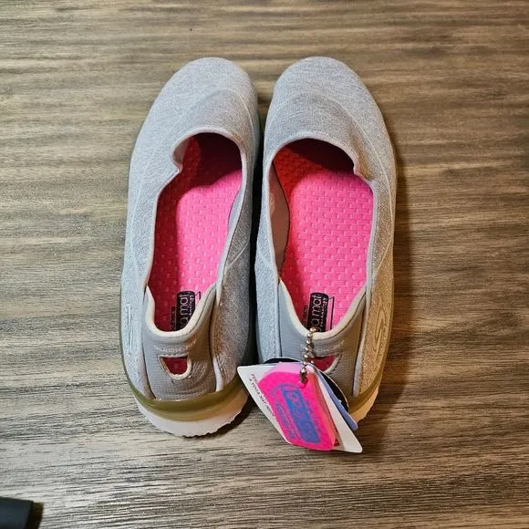 NWT Women's Go Flex Walk Go Mat Gray Slip On Skechers Size 11