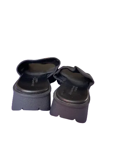 Roberto Vianni Comfort Caymen Black Slip Ons