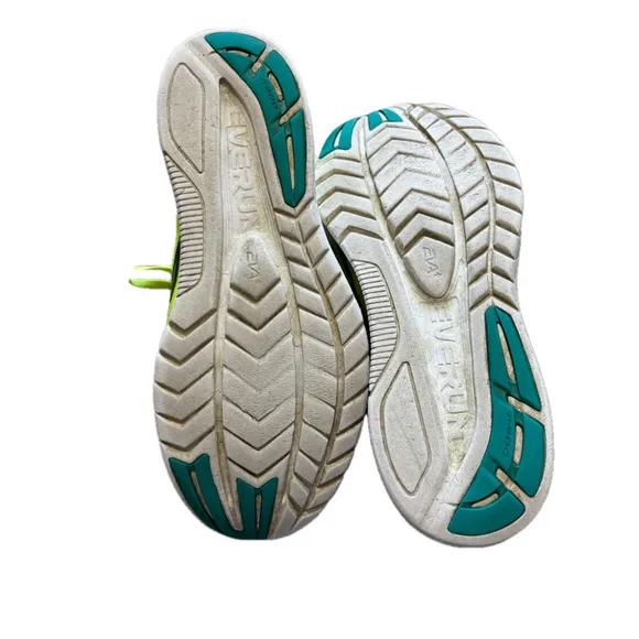Saucony Kinvara 10 Florissant green, black blue, size 11.5