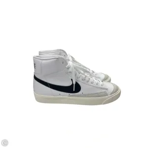 Shoes Sneakers By Nike In White, Size: 11