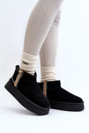 Snow boots