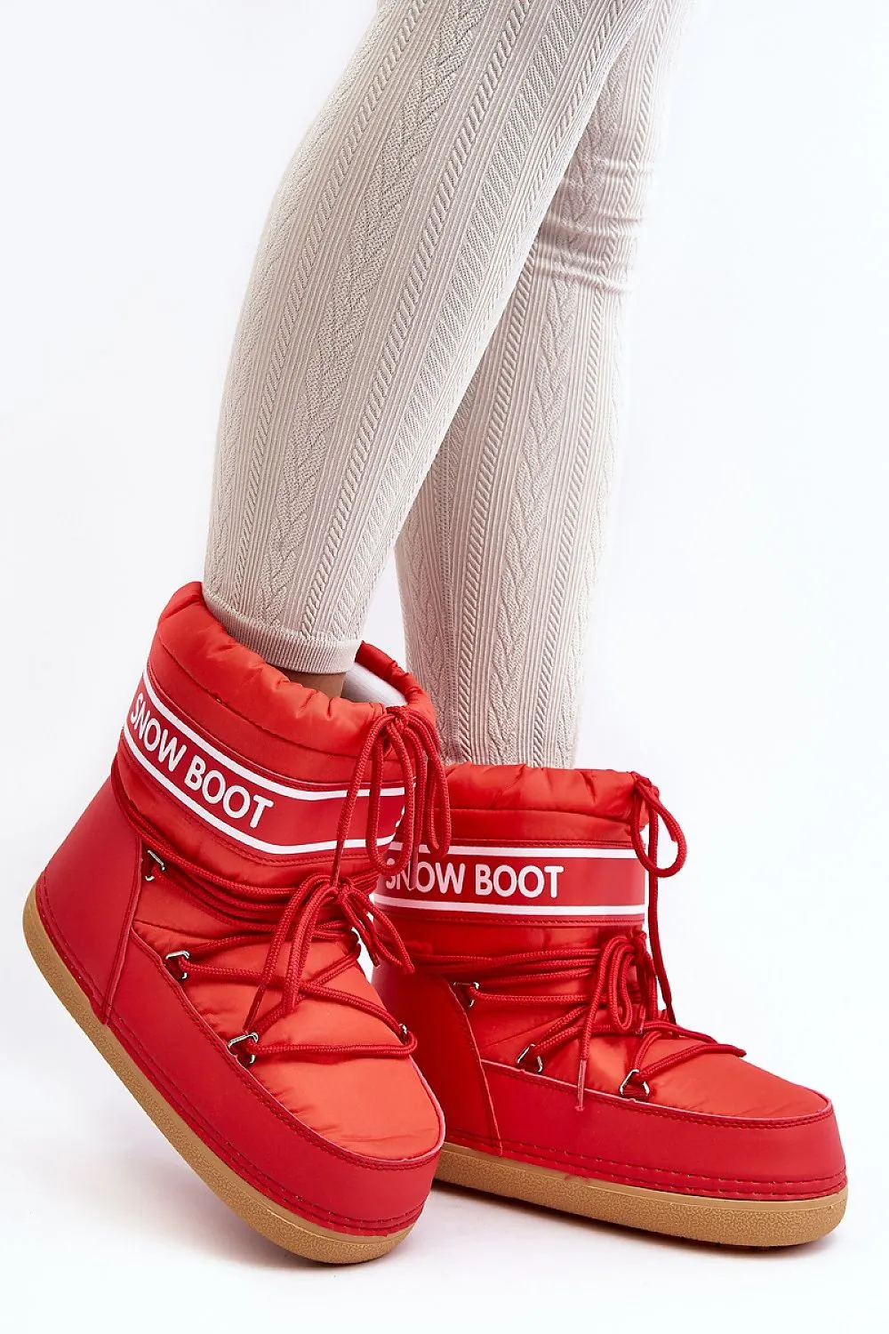 Snow boots