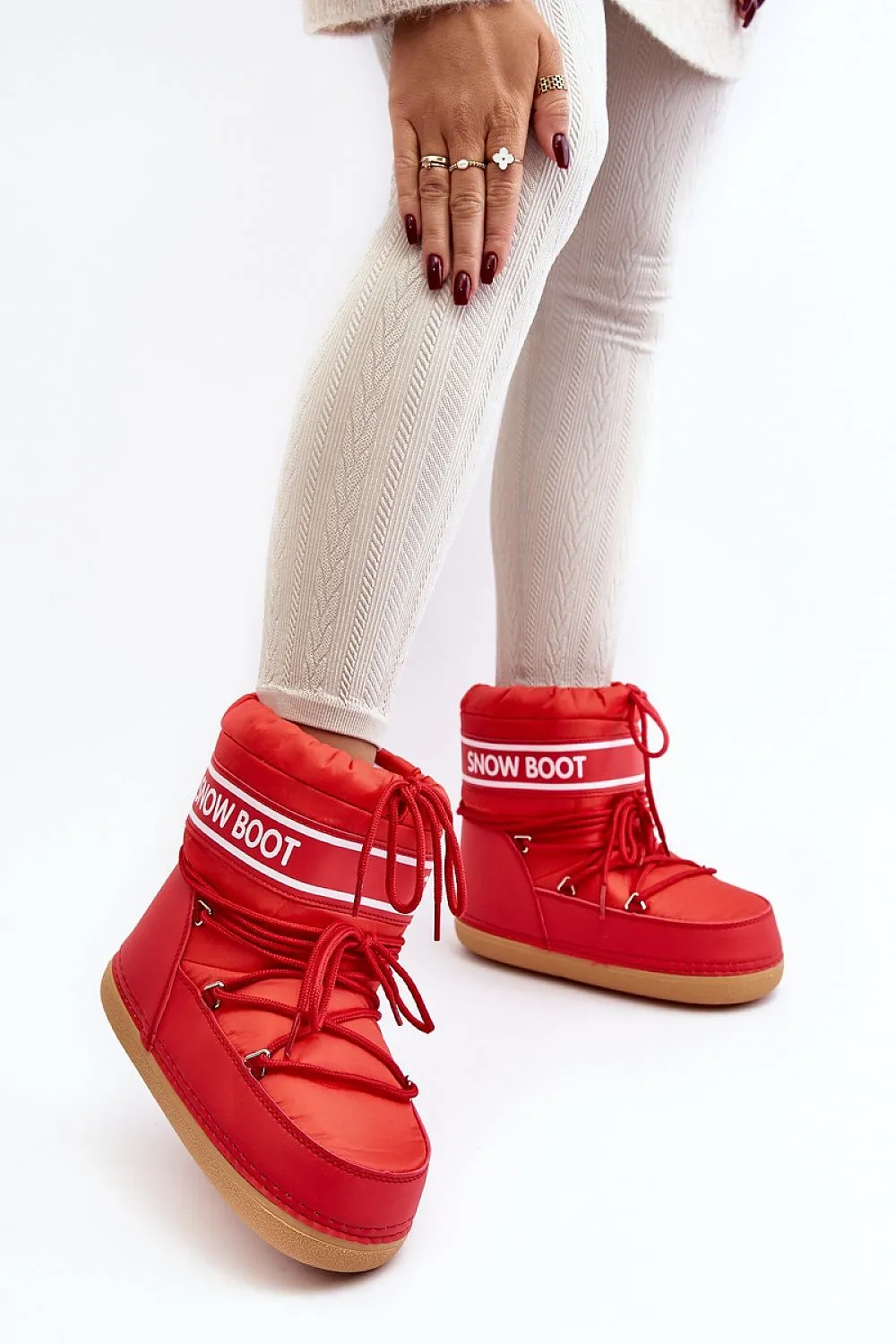 Snow boots