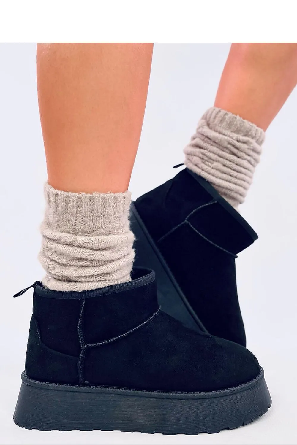 Snow boots