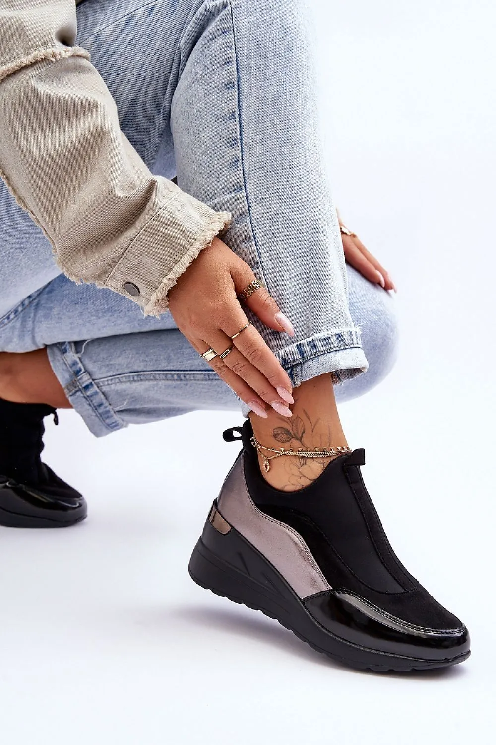 Sport Shoes