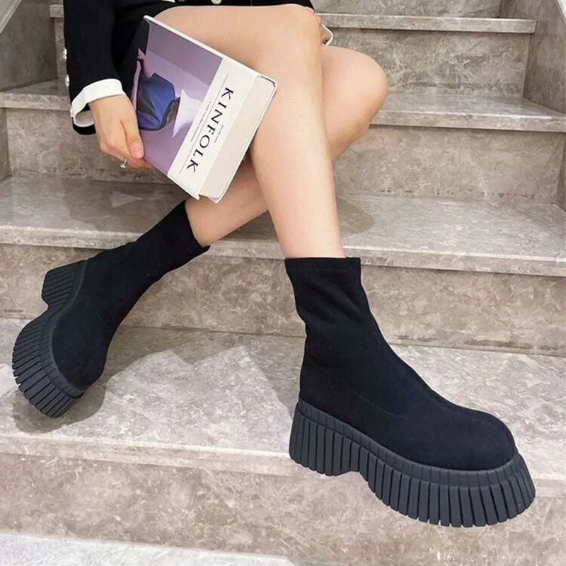 Thick Sole Fly-woven Boots
