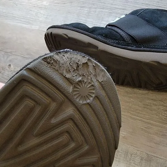 UGG Neumel II graphic black size 5