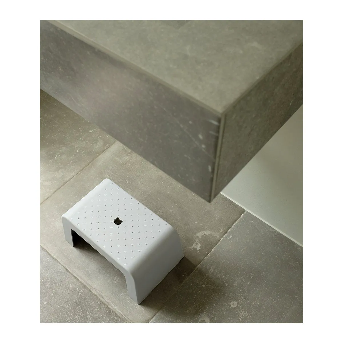 Ulla Step Stool - Sandy