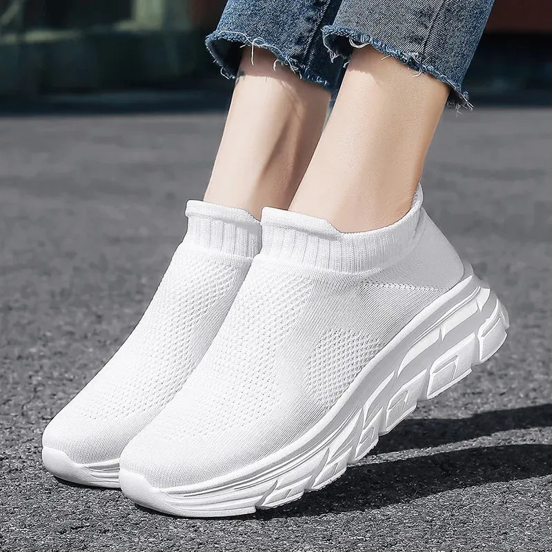 Unisex Sneakers – Breathable Slip-on Lightweight Sports Trainers (Up to Size 46)