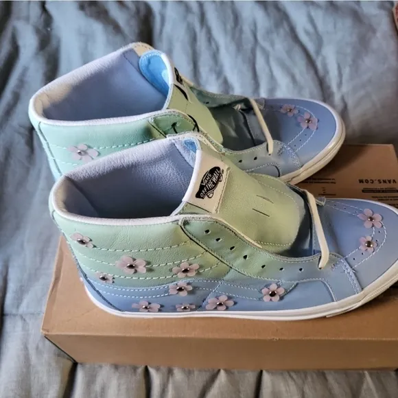 Van Spongebob Sk8 Hi 38 DX Sandy Liang Men 10 Sandy Cheeks VNOA38GF9ZM 112024