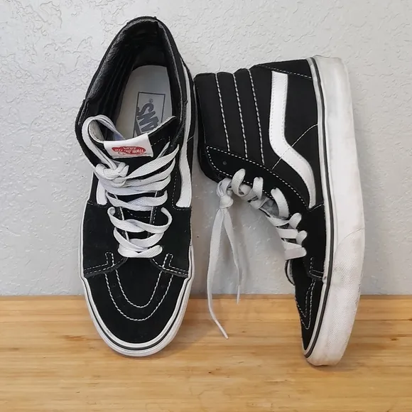VANS Men Classic Old Skool High Top Black &amp; White Lace Up Skater Shoes